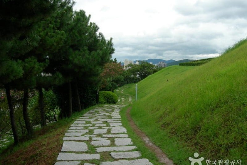 福泉博物館（釜山）（복천박물관 (16/32)