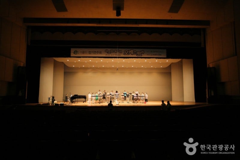 釜山市民会館 (3/5)