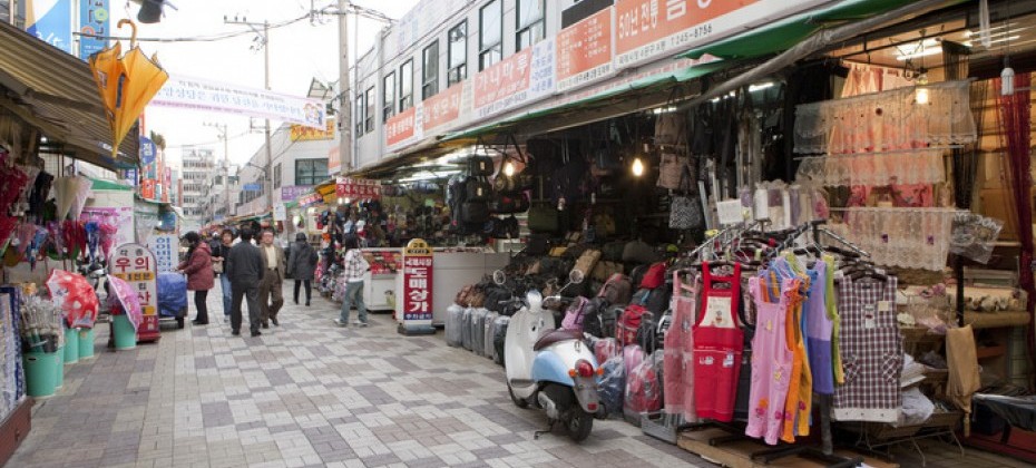 光復路 万物通り (2/8)