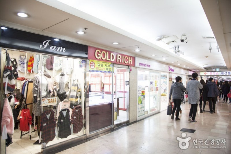 西面地下商店街 (9/10)