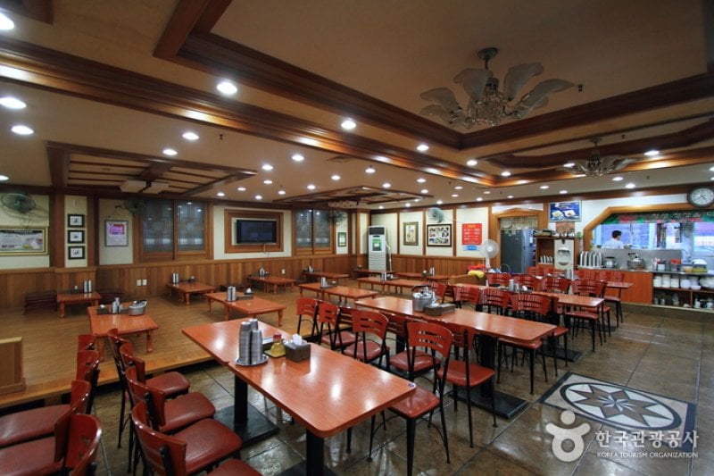 カヤハルメミルミョン（가야할매밀면） (2/5)