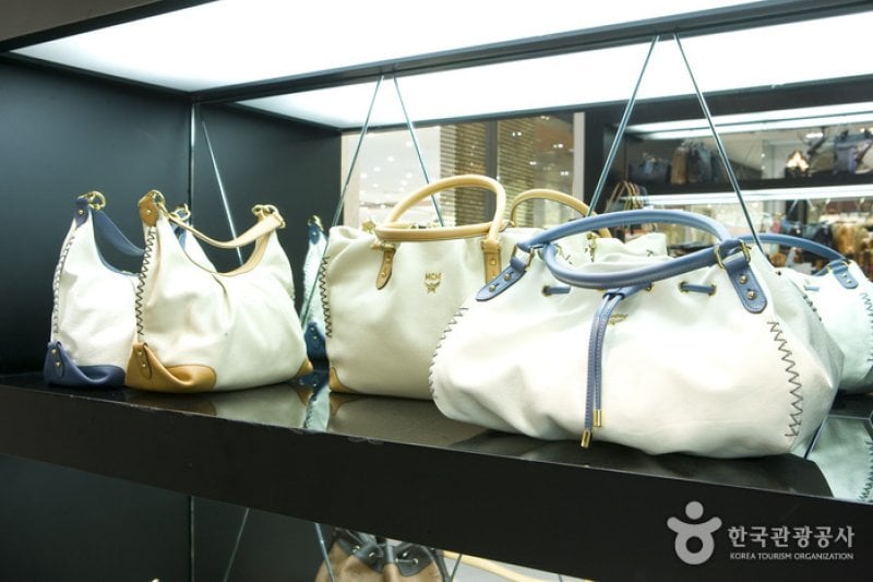 エム・シー・エム（MCM） (9/11)