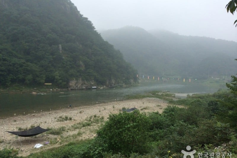 洪川江 (1/4)