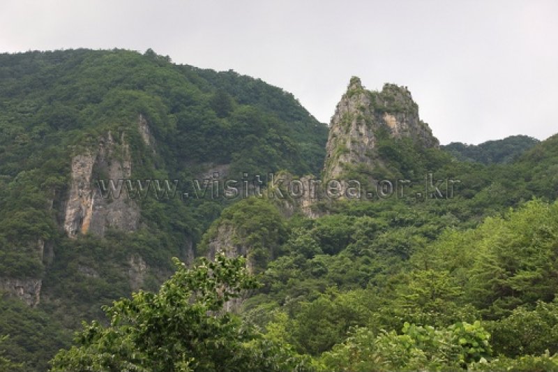 徳項山 (1/13)