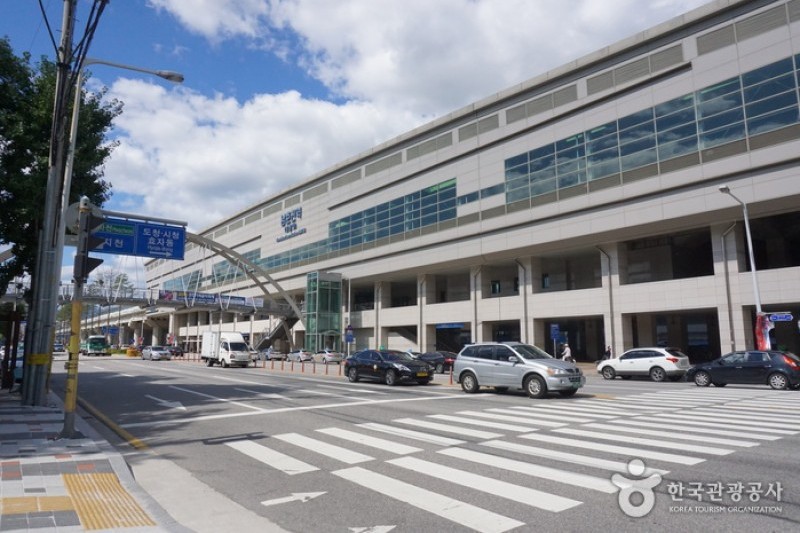 南春川駅 (1/3)