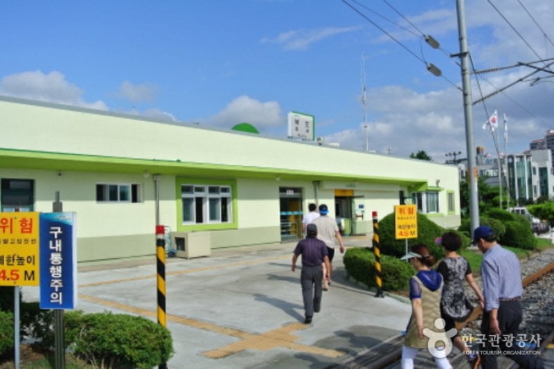 墨湖駅 (2/2)
