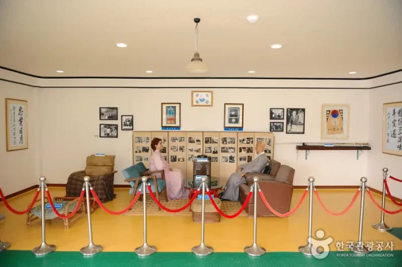 花津浦歴史安保展示館 (2/4)