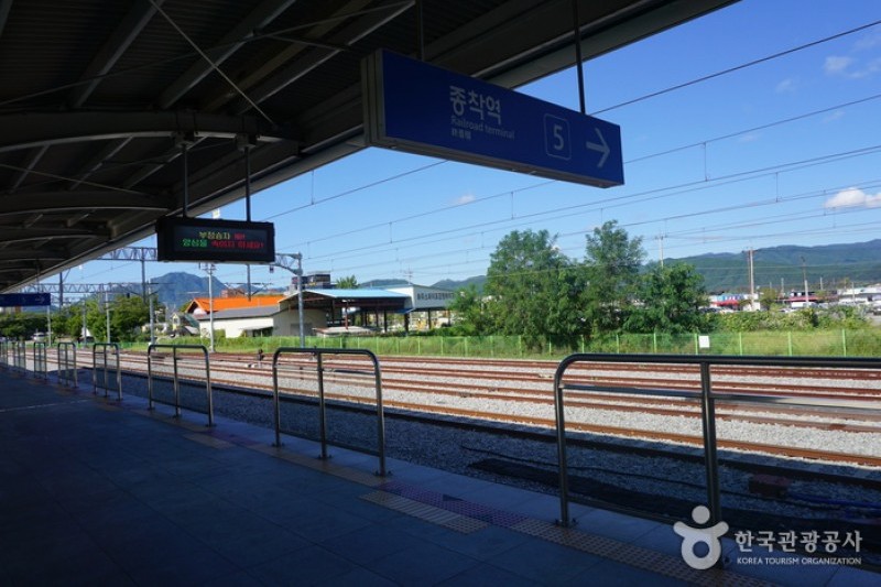 春川駅 (2/5)