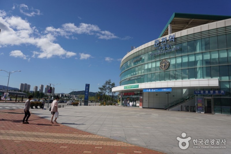 春川駅 (4/5)