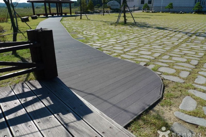 鰲山里先史遺跡博物館 (8/43)