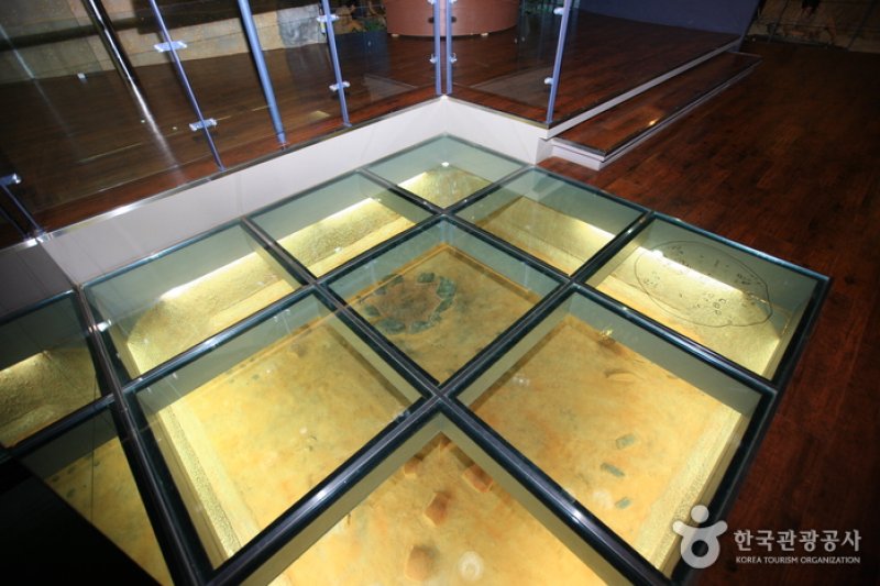 鰲山里先史遺跡博物館 (28/43)