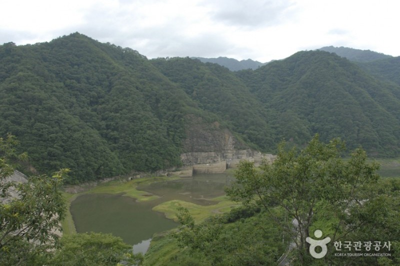 平和のダム（華川）（평화의댐 (2/4)