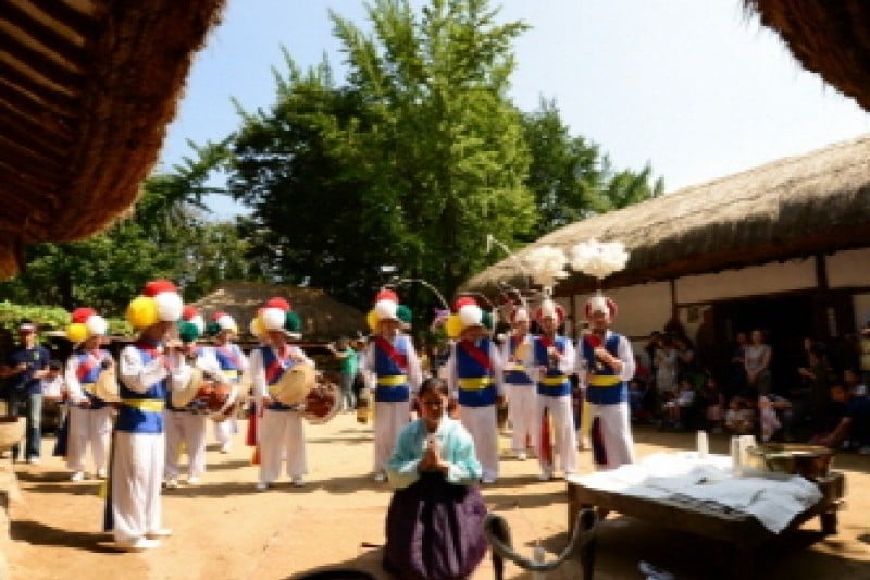 韓国民俗村ハンガウィ大祭り (2/12)