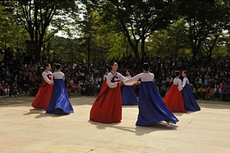 韓国民俗村ハンガウィ大祭り (8/12)