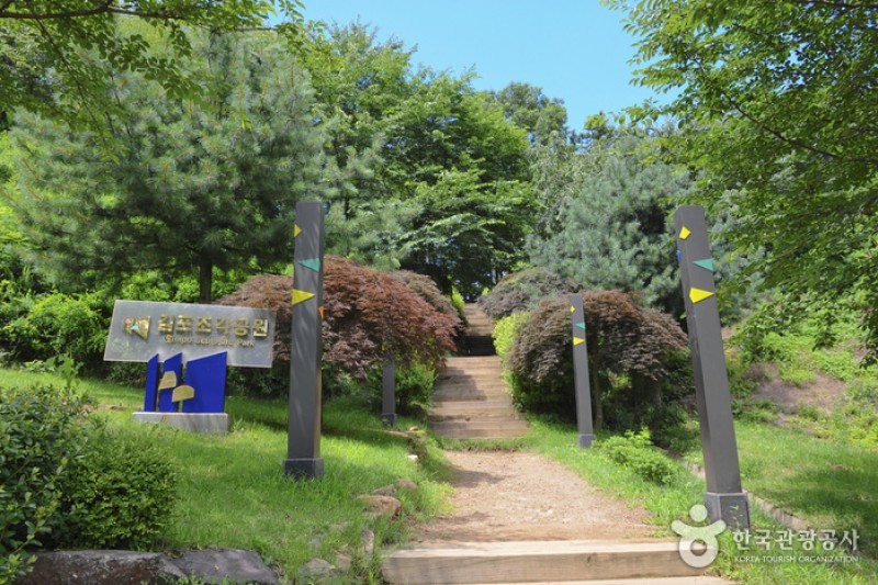 金浦国際彫刻公園 (4/6)