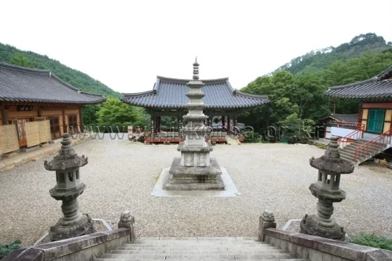 天恩寺（三陟）(천은사(삼척)) (11/24)