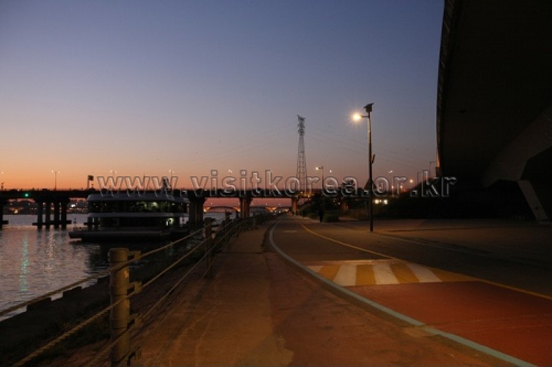漢江市民公園 望遠地区（望遠漢江公園） (11/32)