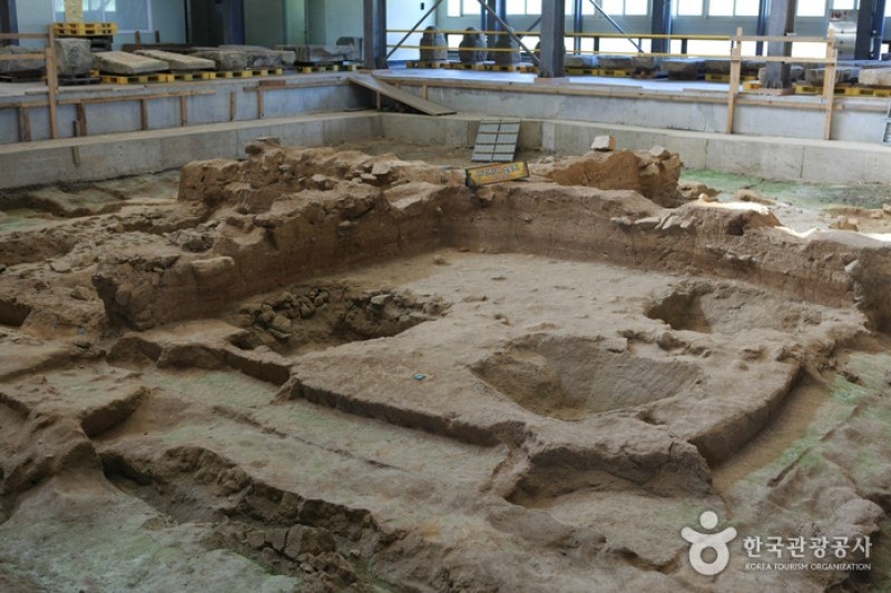 益山弥勒寺址 [ユネスコ世界文化遺産] (8/30)