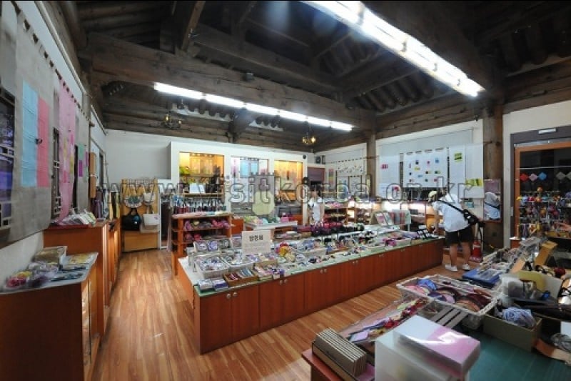 全州工芸品展示館 全州名品館 (3/7)
