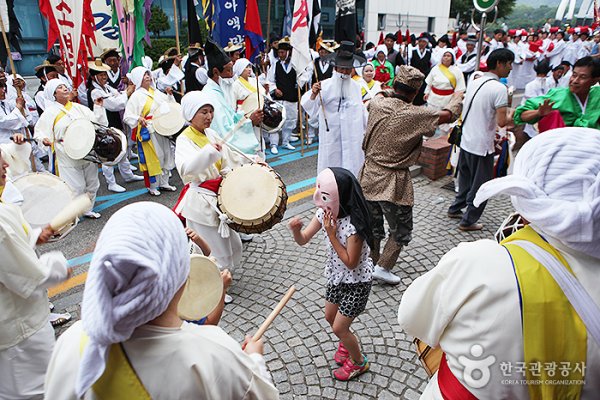 茂朱ホタル祭り