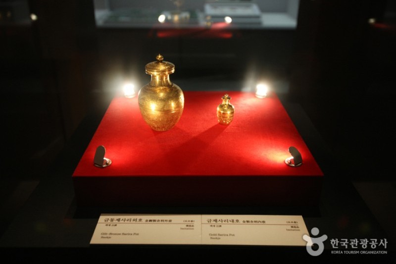 弥勒寺址 遺物展示館  (9/30)