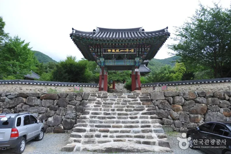 威鳳寺 (1/7)