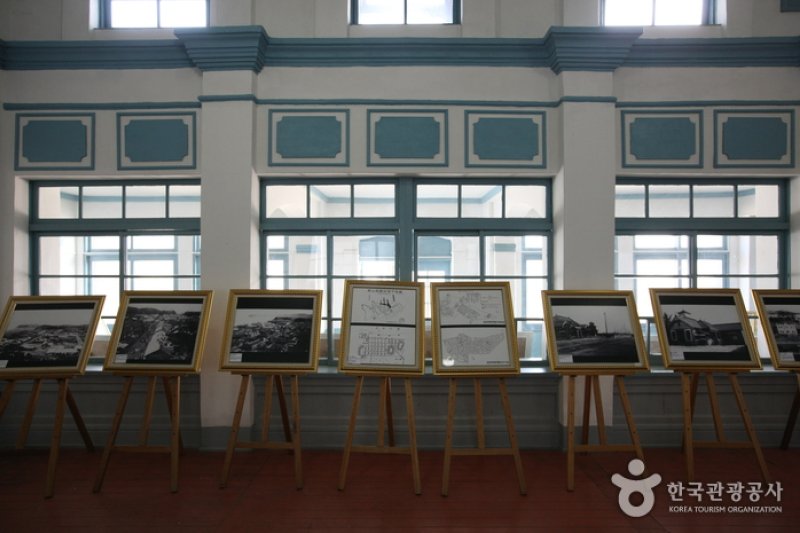 旧 群山税関（湖南関税展示館）（옛 군산세관(호남관세전시관)） (11/26)