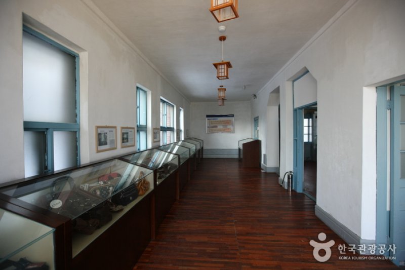旧 群山税関（湖南関税展示館）（옛 군산세관(호남관세전시관)） (19/26)