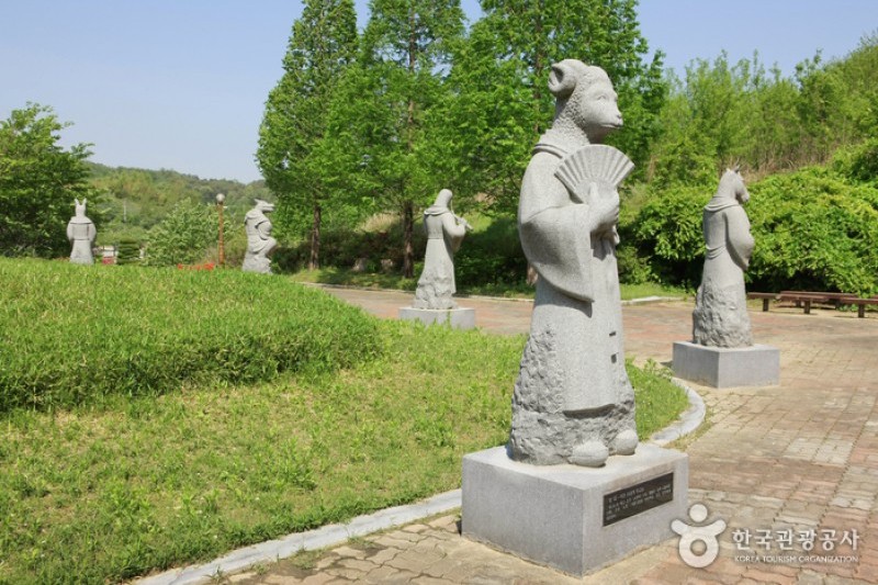 薯童公園 (20/27)