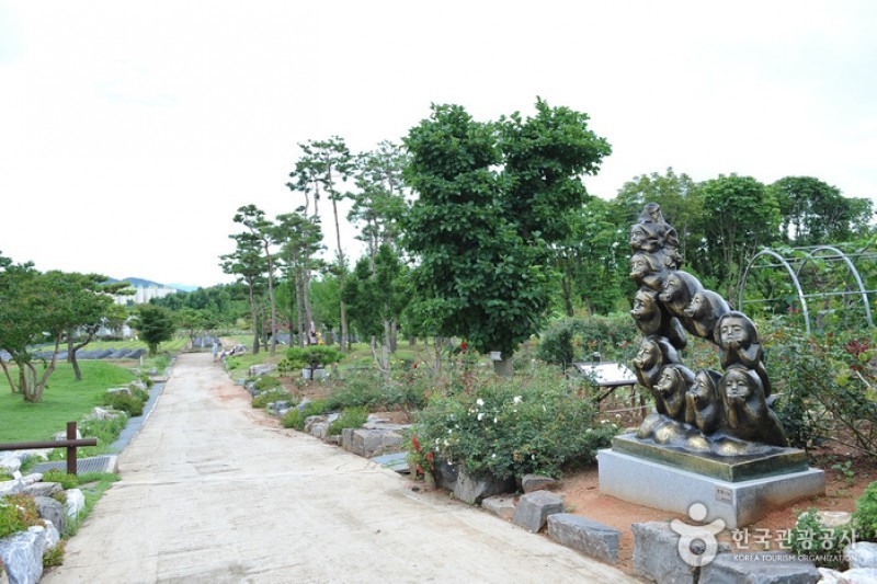 韓国道路公社樹木園 (4/13)