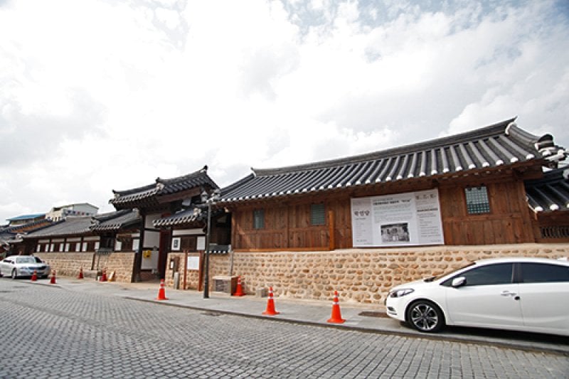 忍斉古宅 学忍堂（인재고택 학인당） (1/23)