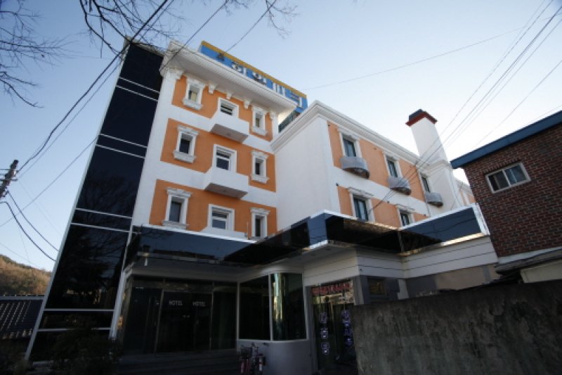 ハニルパーク旅館 [優秀宿泊施設]  (1/1)