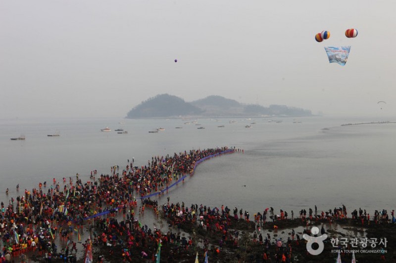 珍島神秘の海割れ祭り (29/32)