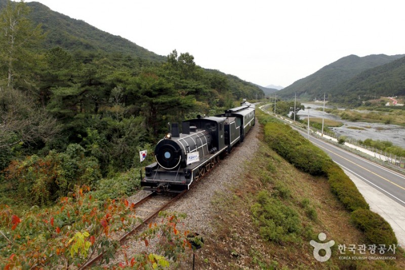 蟾津江汽車マウル (1/4)