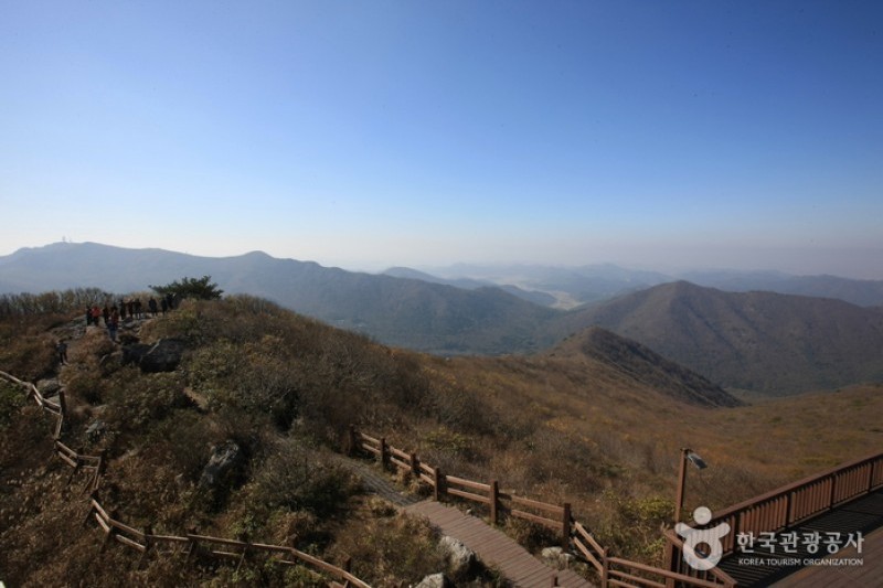 頭輪山道立公園 (6/52)