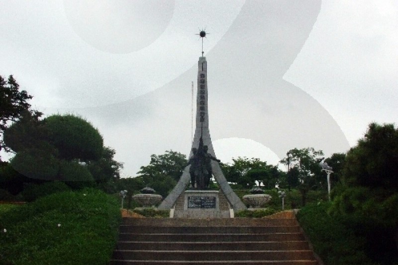 突山公園 (1/4)