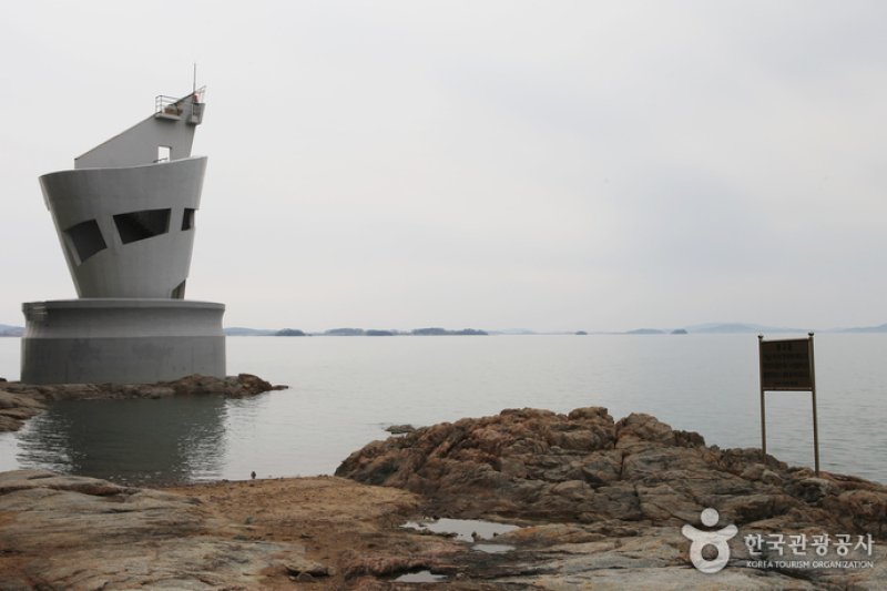 石頭海水浴場（돌머리해수욕장） (6/7)