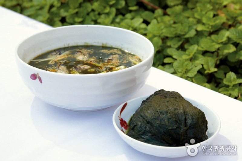 ミョンヒネ飲食店（명희네 음식점） (2/7)