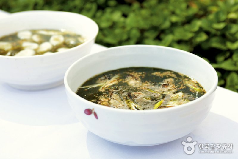 ミョンヒネ飲食店（명희네 음식점） (3/7)
