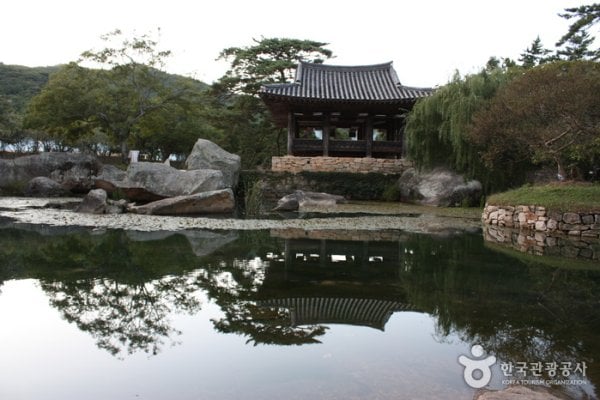 甫吉島 洗然亭