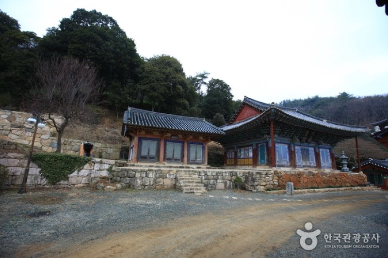 白蓮寺（康津）（백련사(강진)） (14/20)