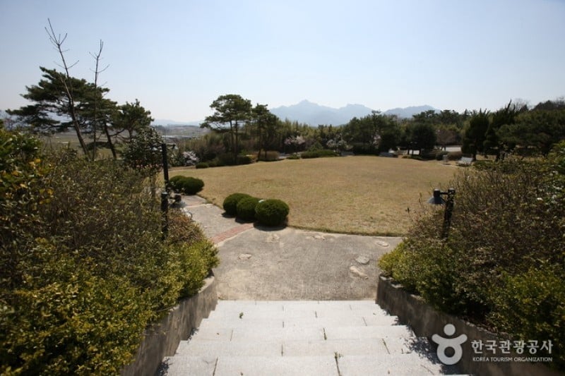 月出山温泉 (1/4)
