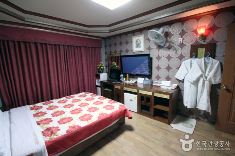 ミラノモーテル[優秀宿泊施設]  (7/14)