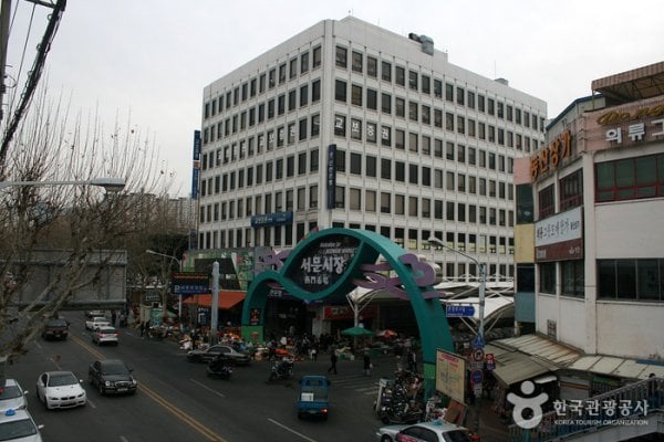 西門市場