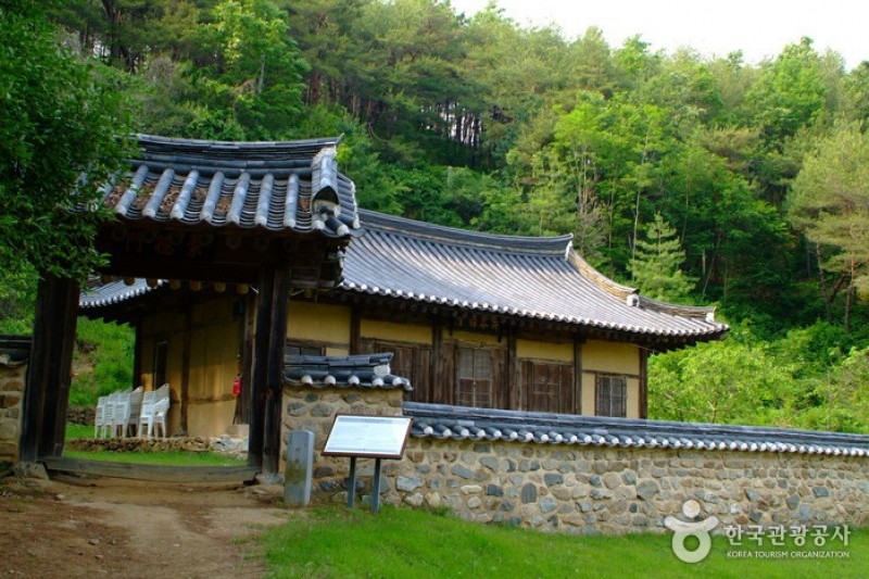 知礼芸術村 (1/8)