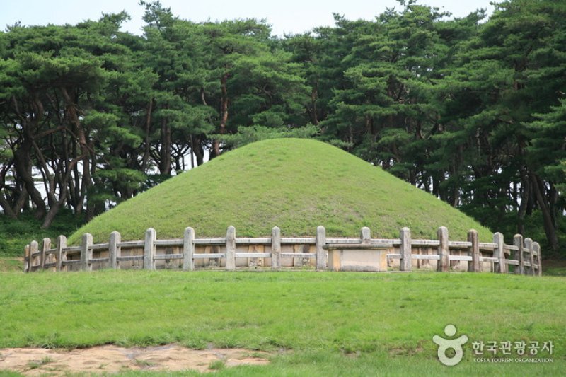 慶州掛陵（경주 괘릉） (1/12)