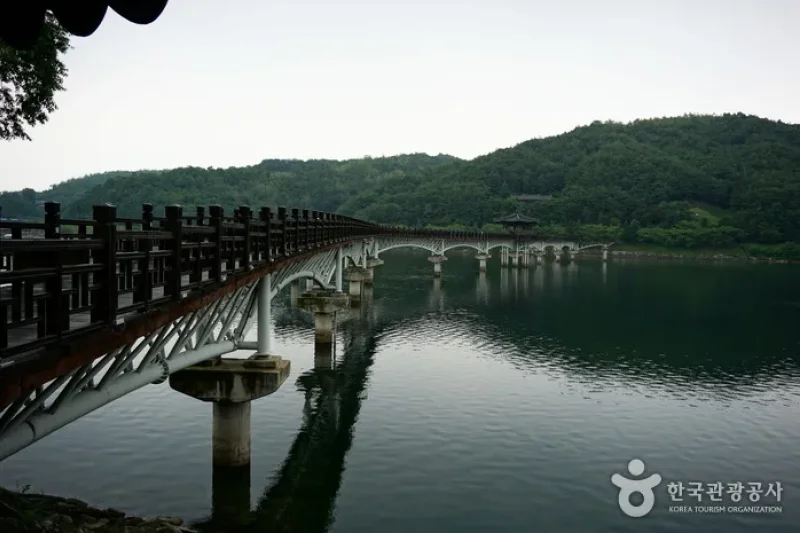 月映橋 (2/26)
