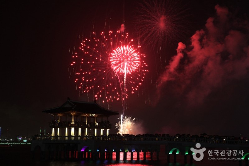 浦項国際光祭り (1/1)
