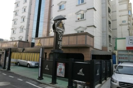オペラモーテル[優秀宿泊施設] 