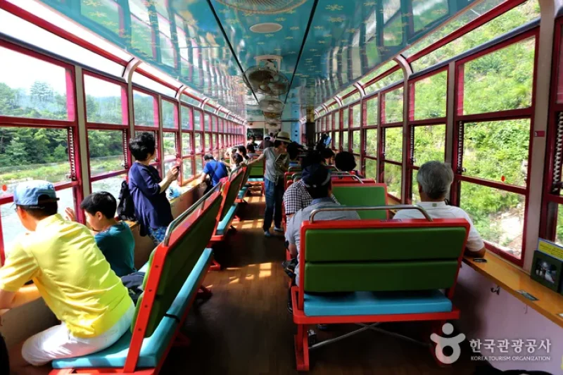 白頭大幹渓谷列車「V-train」 (6/7)